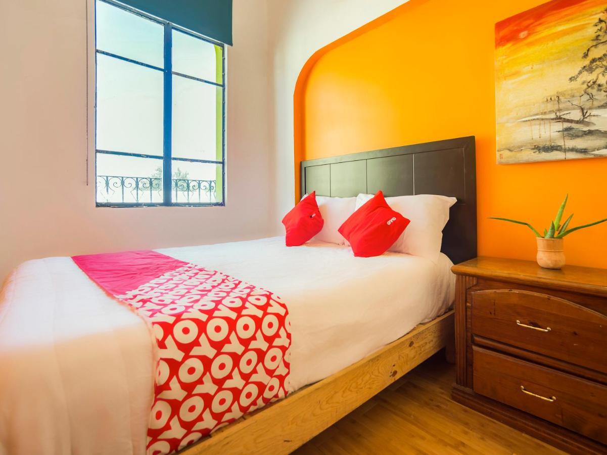 Oyo Hotel Hare Krishna Monterrey Exterior photo